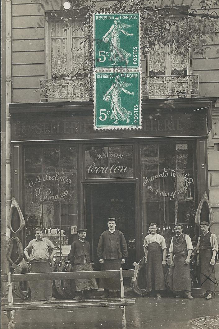 PARIS IX. Sellerie Coulon au 146 Boulevard Haussmann. Photo carte postale 1910
