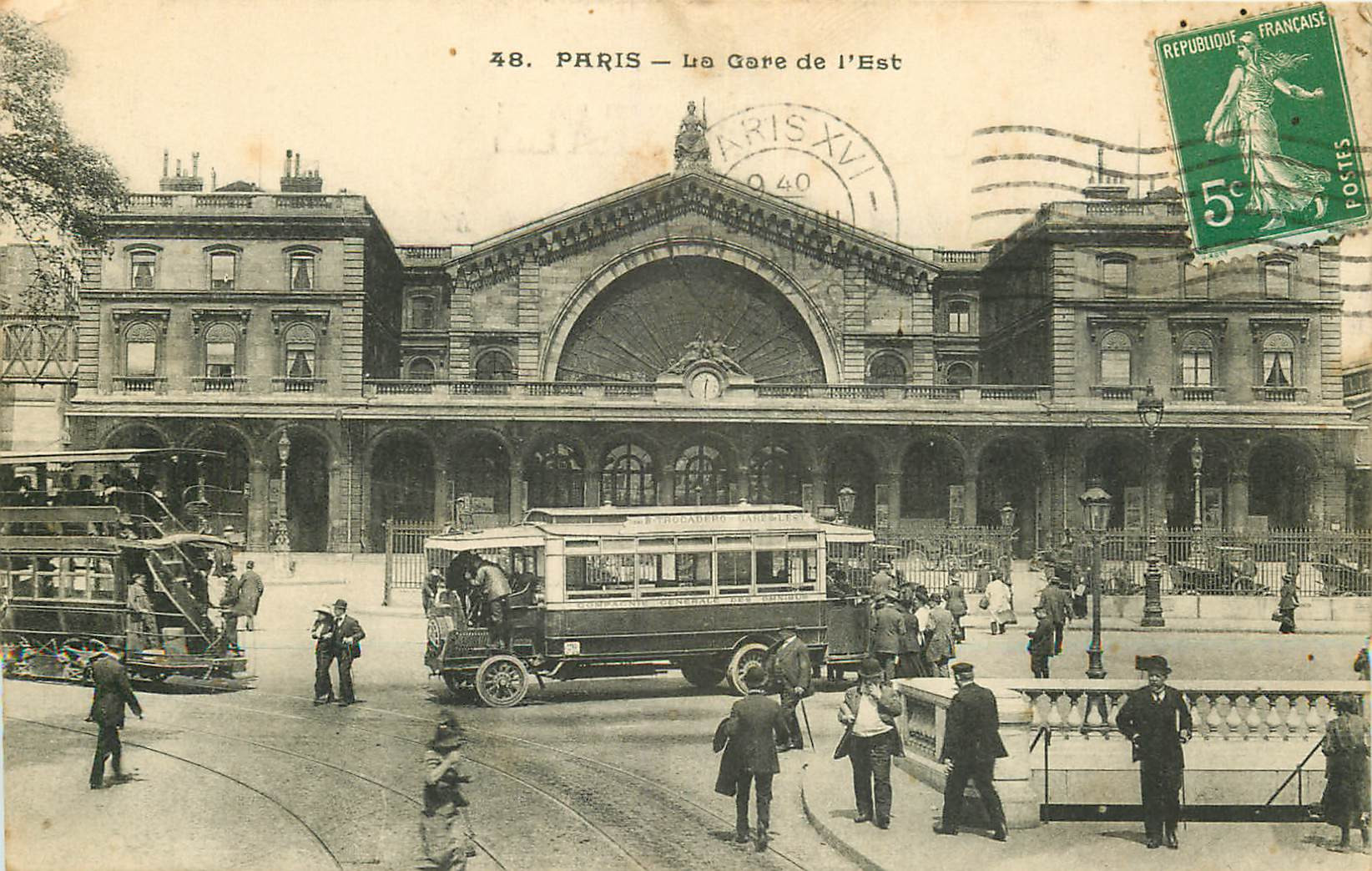 WW PARIS X. Métropolitain, bus et tramway à impérial devant la Gare de l'Est 1913