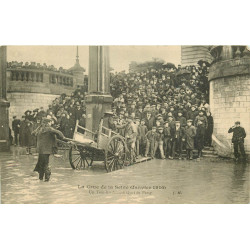 WW PARIS. Inondations Crue 1910. Transbordement Quai de Passy