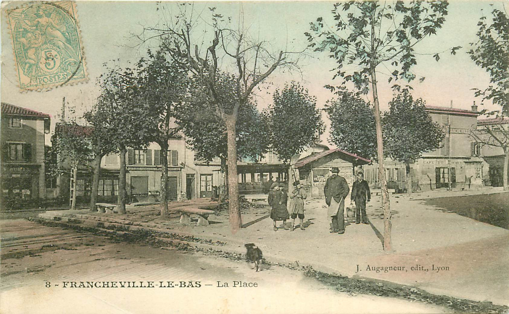 WW 69 FRANCHEVILLE-LE-BAS. Tramway sur la Place avec le Café du Commerçant vers 1905