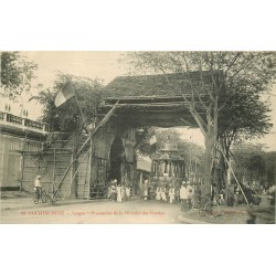 WW SAIGON. Procession de la Divinité des Chettys