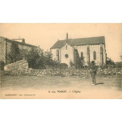 WW 63 POGNAT. Paysan devant l'Eglise