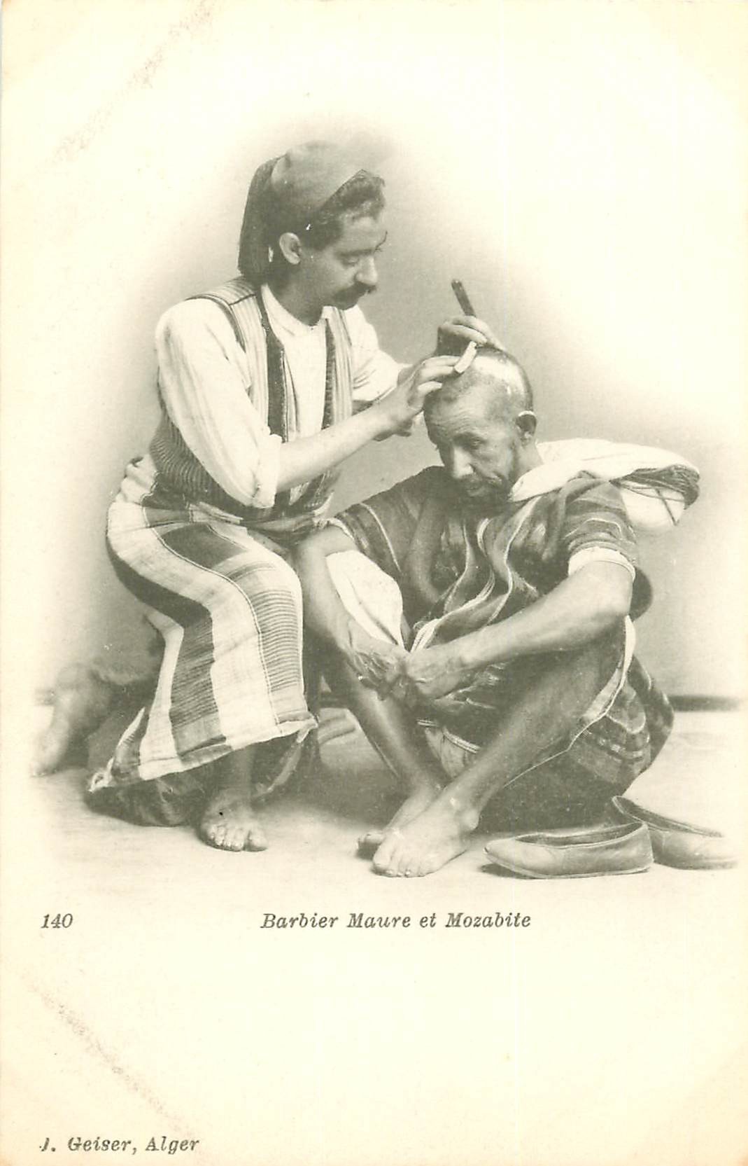 WW ALGERIE. Barbier Maure et Mozabite vers 1900