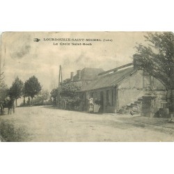 WW 36 LOURDOUEIX-SAINT-MICHEL. Ancienne station de Diligences Croix Saint-Roch