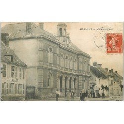 carte postale ancienne 02 SISSONNE. Hôtel de Ville 1911. Café Billard