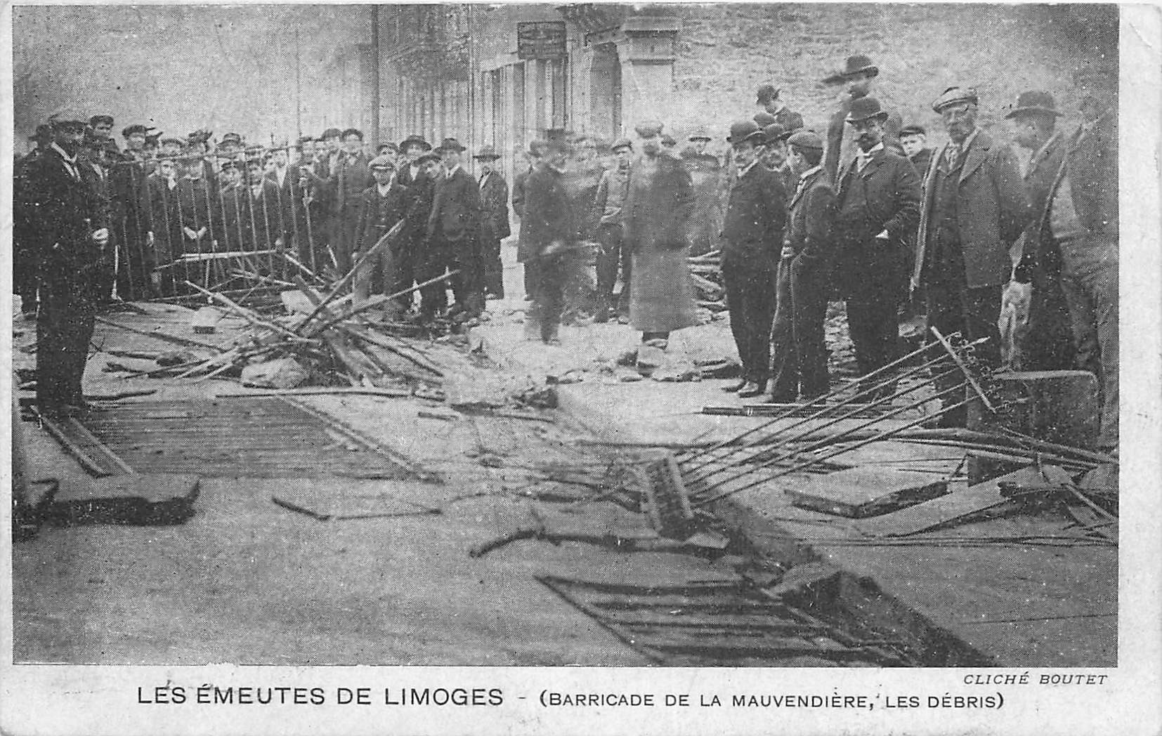 WW 87 LES EMEUTES DE LIMOGES. Barricade de la Mauvendière 1905