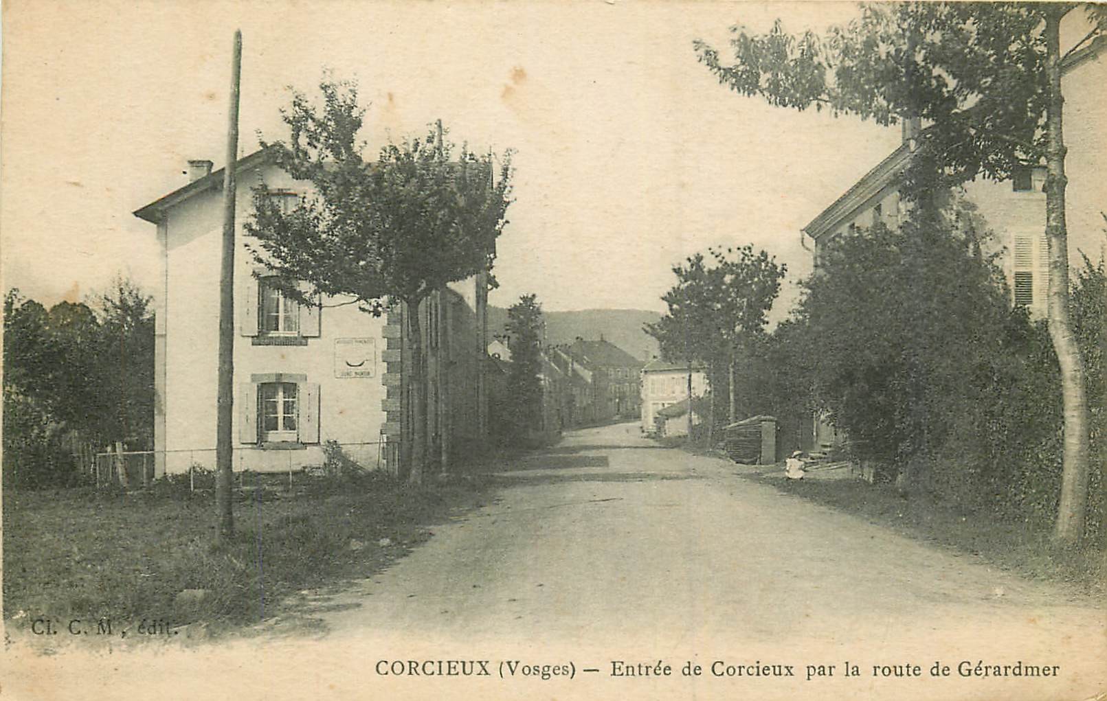 WW 88 CORCIEUX. Entrée Route de Gérardmer ou Plafond 1918