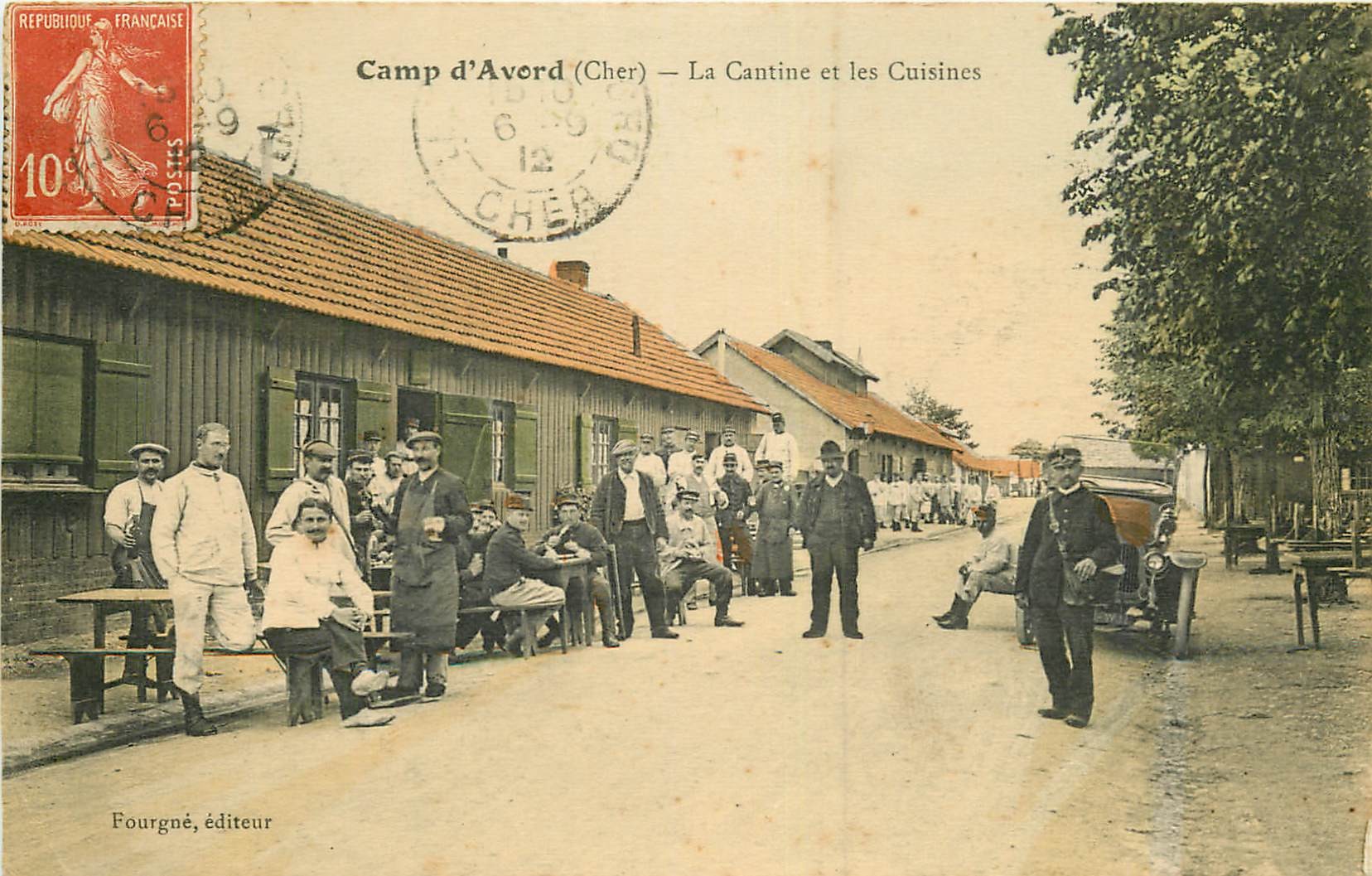 WW 18 CAMP D'AVORD. Cantine et Cuisines des Militaires avec Facteur 1912
