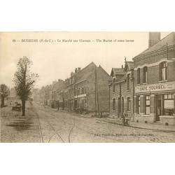 WW 62 BETHUNE. Marché aux Chevaux et Café Toursel 1927