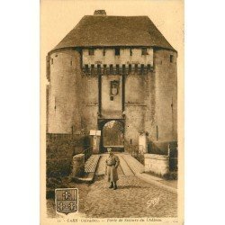 carte postale ancienne 14 CAEN. Top Promotion Porte de Secours du Château 1937 Militaire
