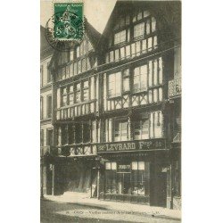 carte postale ancienne 14 CAEN. Top Promotion Commerce Levrard Rue Saint-Pierre 1907