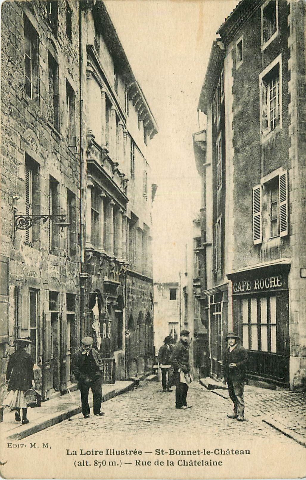 WW 42 SAINT-BONNET-LE-CHATEAU. Café Roche rue de la Châtelaine 1935