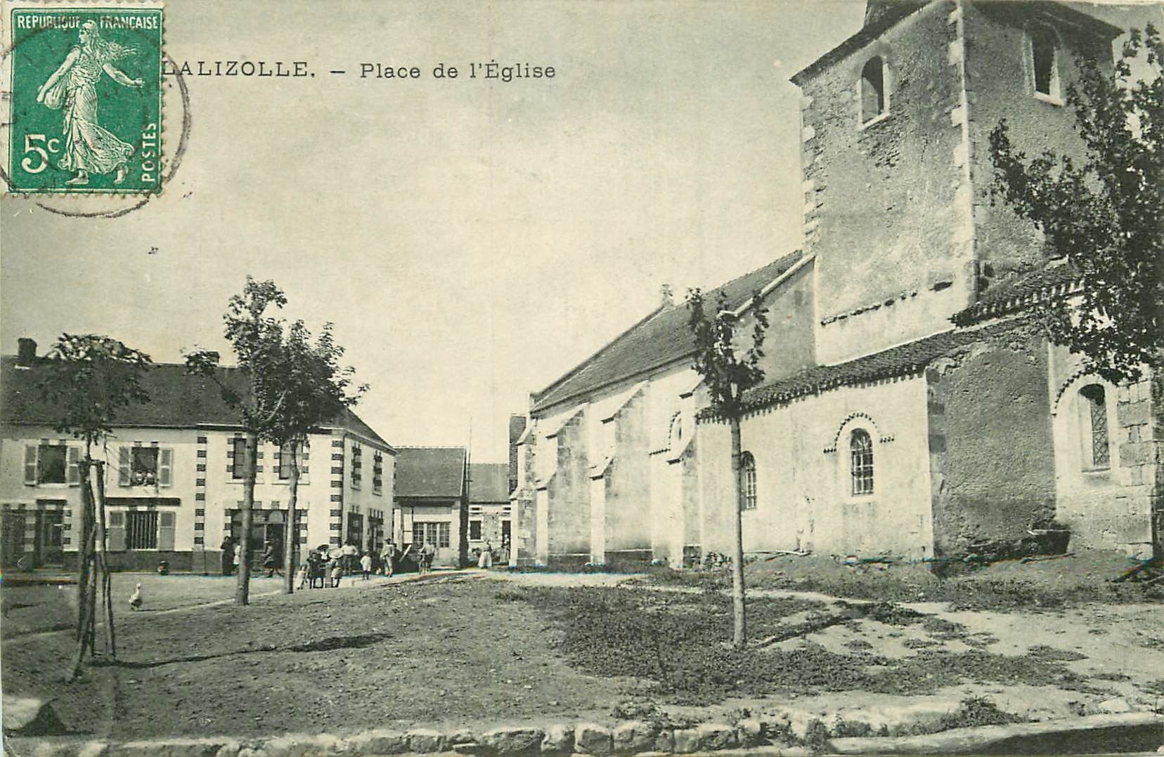WW 03 LA LIZOLLE. Animation Place de l'Eglise 1909