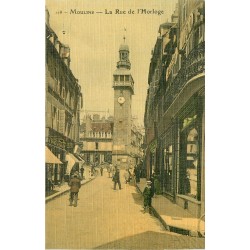 WW 03 MOULINS. Rue de l'Horrloge. Carte postale ancienne toilée