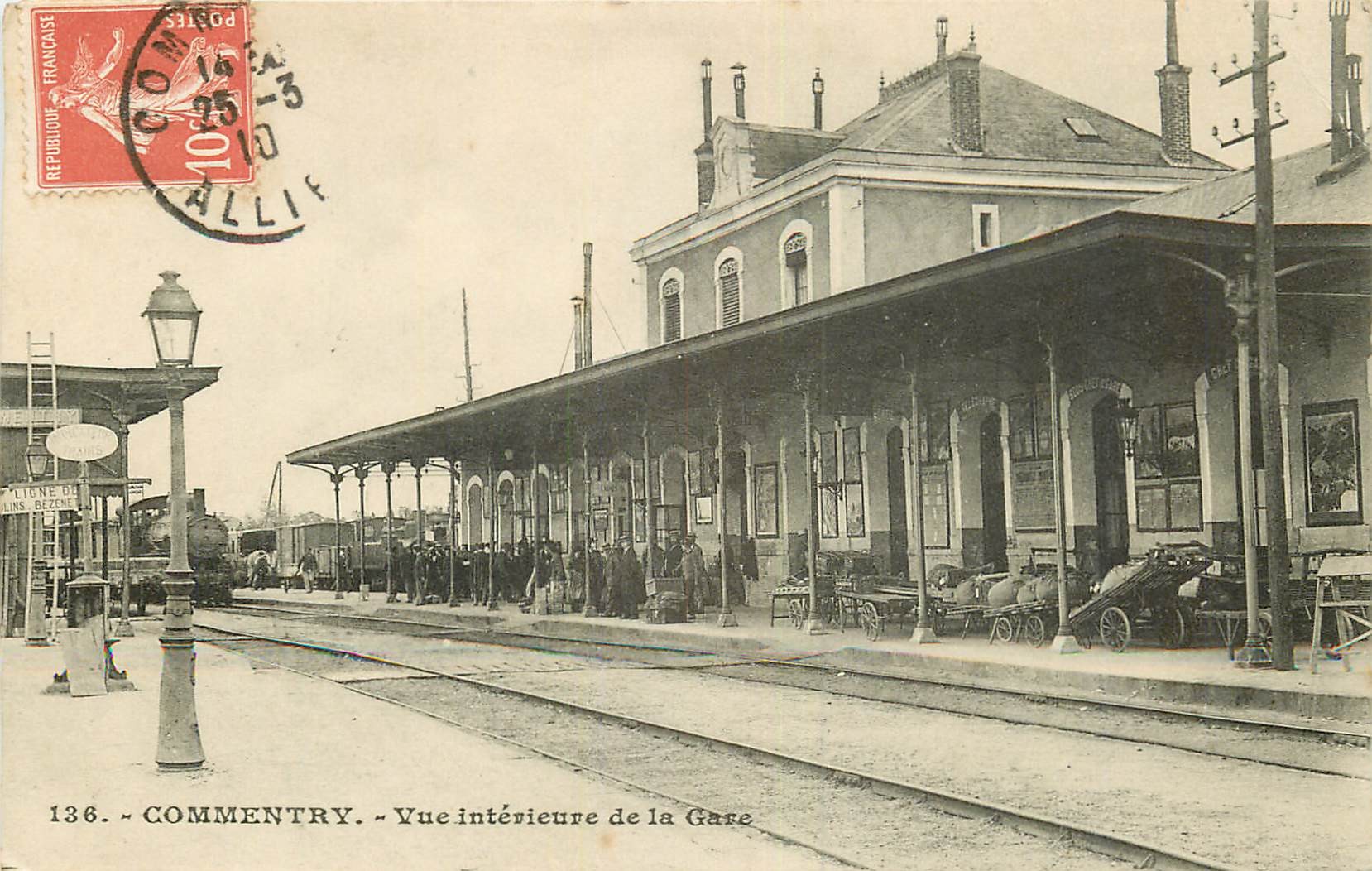WW 03 COMMENTRY. Train en Gare 1910