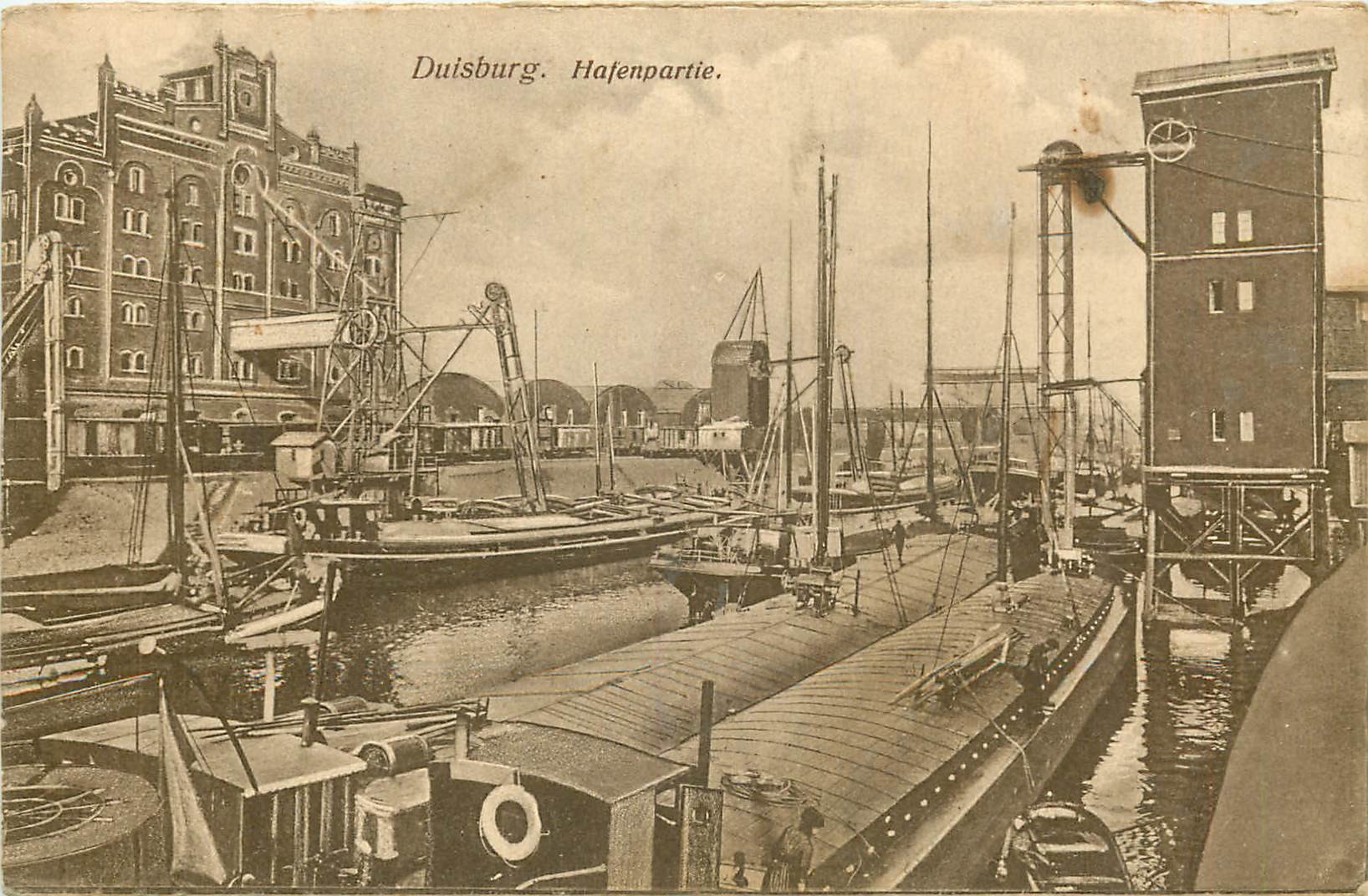 WW DUISBURG. Hafenpartie avec Péniches en Allemagne