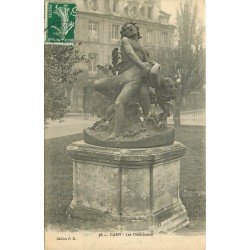 carte postale ancienne 14 CAEN. Top Promotion Monument Les Dénicheurs