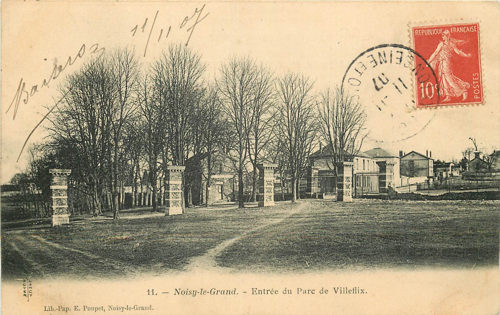 93 NOISY-LE-GRAND. Entrée du Parc de Villeflix 1907