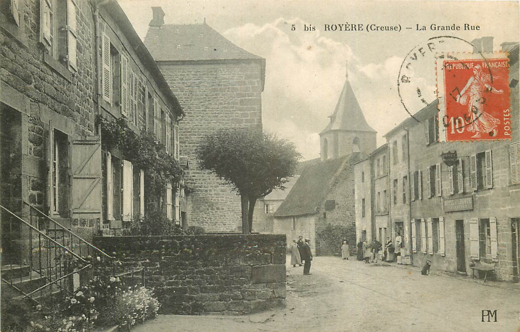 23 ROYERE. Gendarmrie sur la Grande Rue 1917