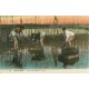 33 ARCACHON. Parqueurs dans un Parc aux Huîtres 1928