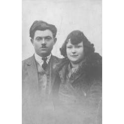 27 EZY. Photo Charlène Coiffure + Ticket Carte de Membre Harmonie Ezy-sur-Eure 1945