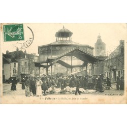 23 FELLETIN. La Halle jour de Marché vers 1912