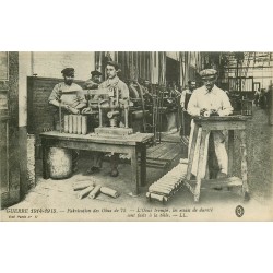 USINE DE GUERRE 1914. Fabrication Obus de 75 trempé et essais dureté à la bille.