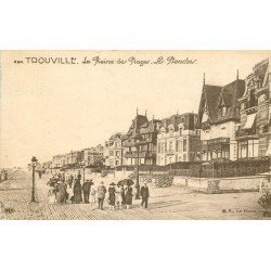 carte postale ancienne 14 TROUVILLE. Top Promotion. Les Planches 1930