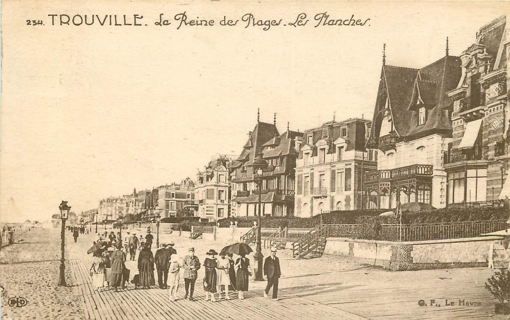 carte postale ancienne 14 TROUVILLE. Top Promotion. Les Planches 1930