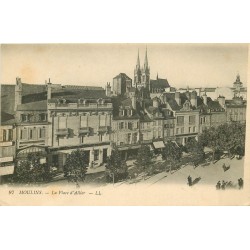 03 MOULINS. Banque Société Générale et Café de Paris sur Place Allier 1918