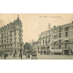 03 VICHY. Banque Société Générale et Hôtel d'Orléans Place Victor Hugo 1914