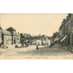 03 SOUVIGNY. La Fontaine Place du Marché