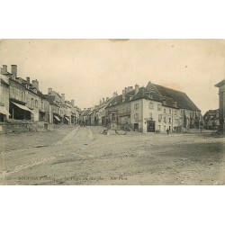 03 SOUVIGNY. Tabac et Boucherie Place du Marché 1912