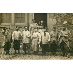 MILITARIA. Rare Photo Cpa des Poilus Militaires Cuistots du 89° Régiment à la Caserne