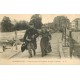 BELGIQUE Guerre 1914. Le Passé et le Présent traversant un Pont