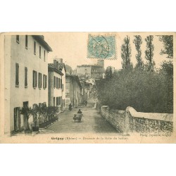 69 GRIGNY. Vendeur ambulant sur la Descente de la Halte du Sablon 1905