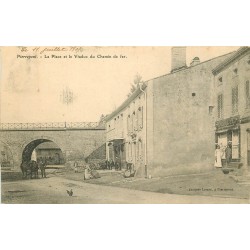 02 PIERREPONT. Café et Boucherie sur la Place avec le Viaduc du Chemin de fer 1907