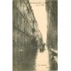 44 NANTES. Sauveteurs rue Kervégan pendant les Inondations de 1904