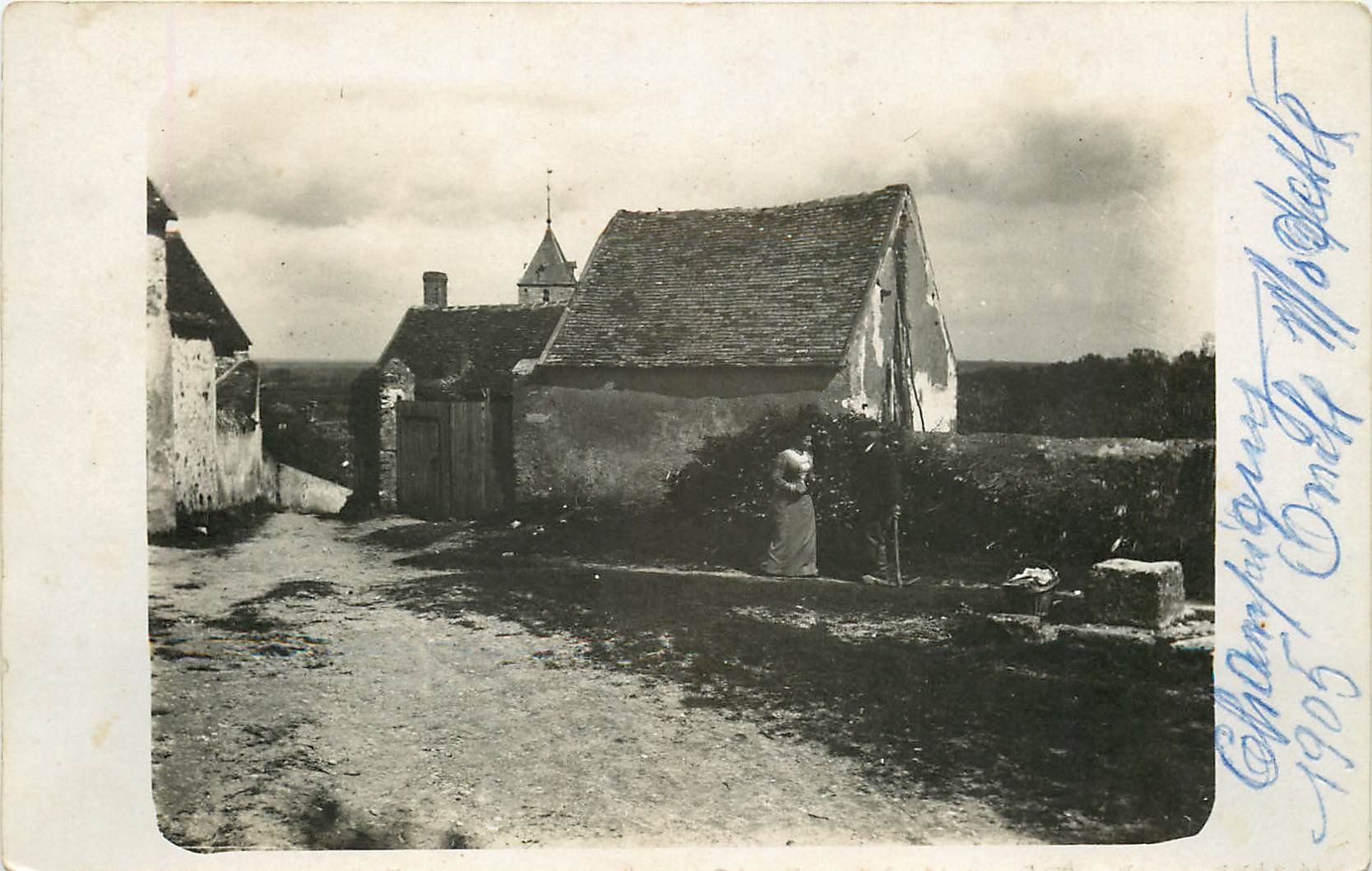 89 CHAMPIGNY-SUR-YONNE. Rare Photo carte postale chez Oncle Modeste 1905 + 2 petites photos cultivateur 1935