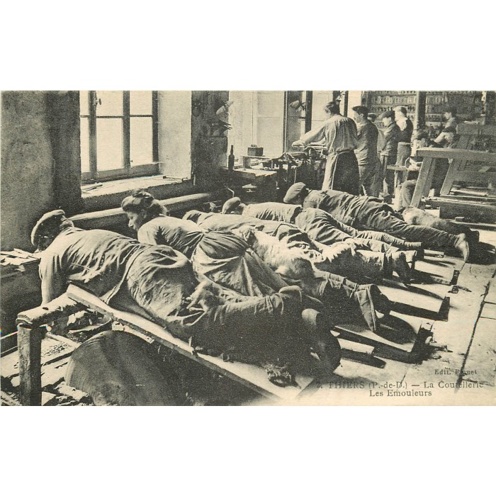 Thiers Usines au ont Saint Roch à Thiers - Cartorum