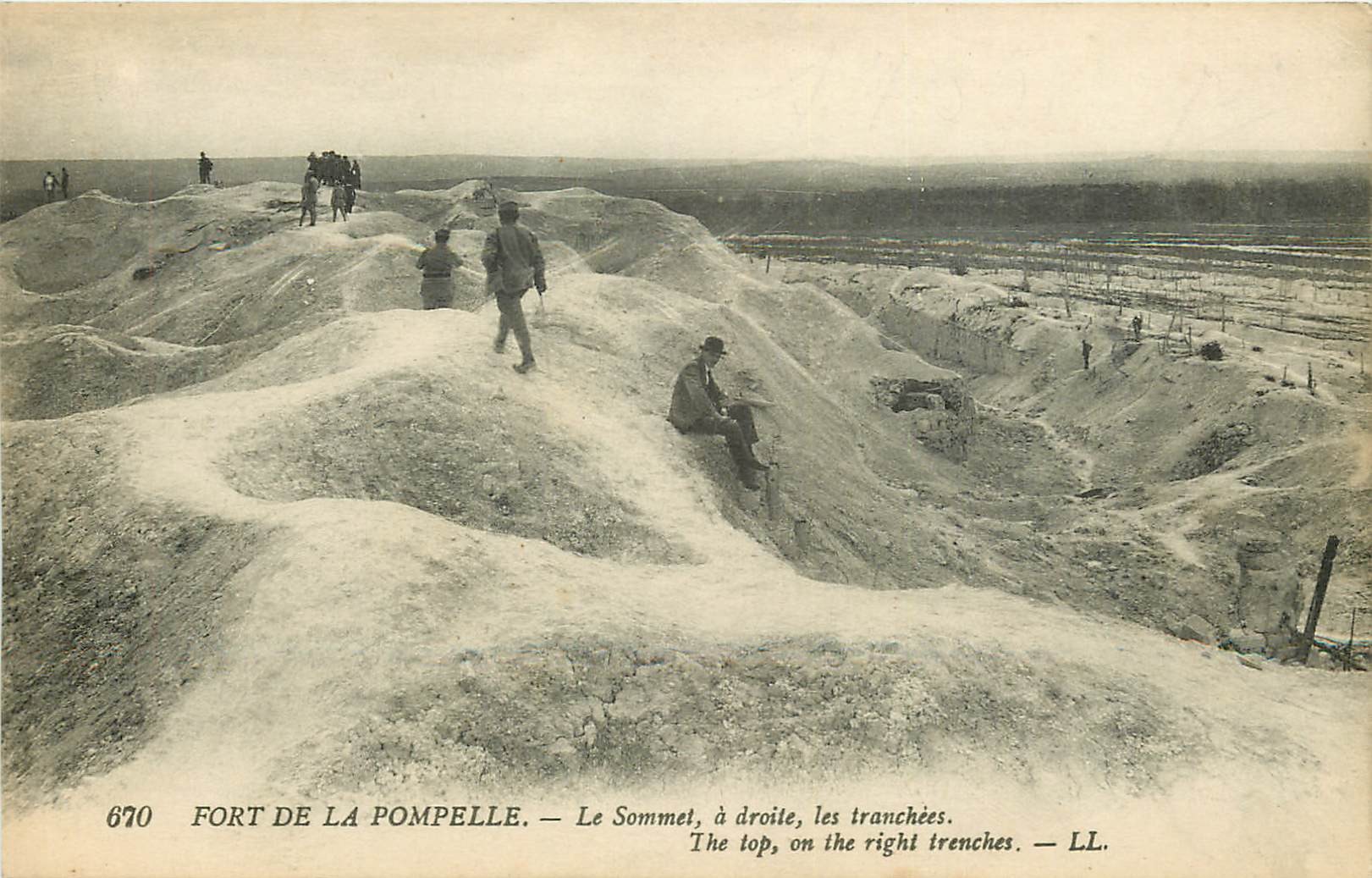 carte postale ancienne 51 FORT DE LA POMPELLE. Tranchées et Sommet