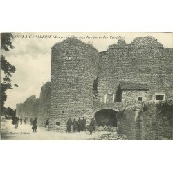 12 LA CAVALERIE. Larzac militaires Remparts des Templiers 1911