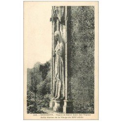 carte postale ancienne 02 SOISSONS. Abbaye Saint-Jean des Vignes. Statue de la Vierge