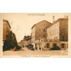 15 AURILLAC. Avenue de la République