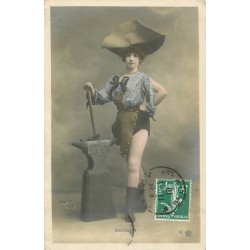 Spectacle par Walery " BERGER " danseuse femme forgeron 1910.