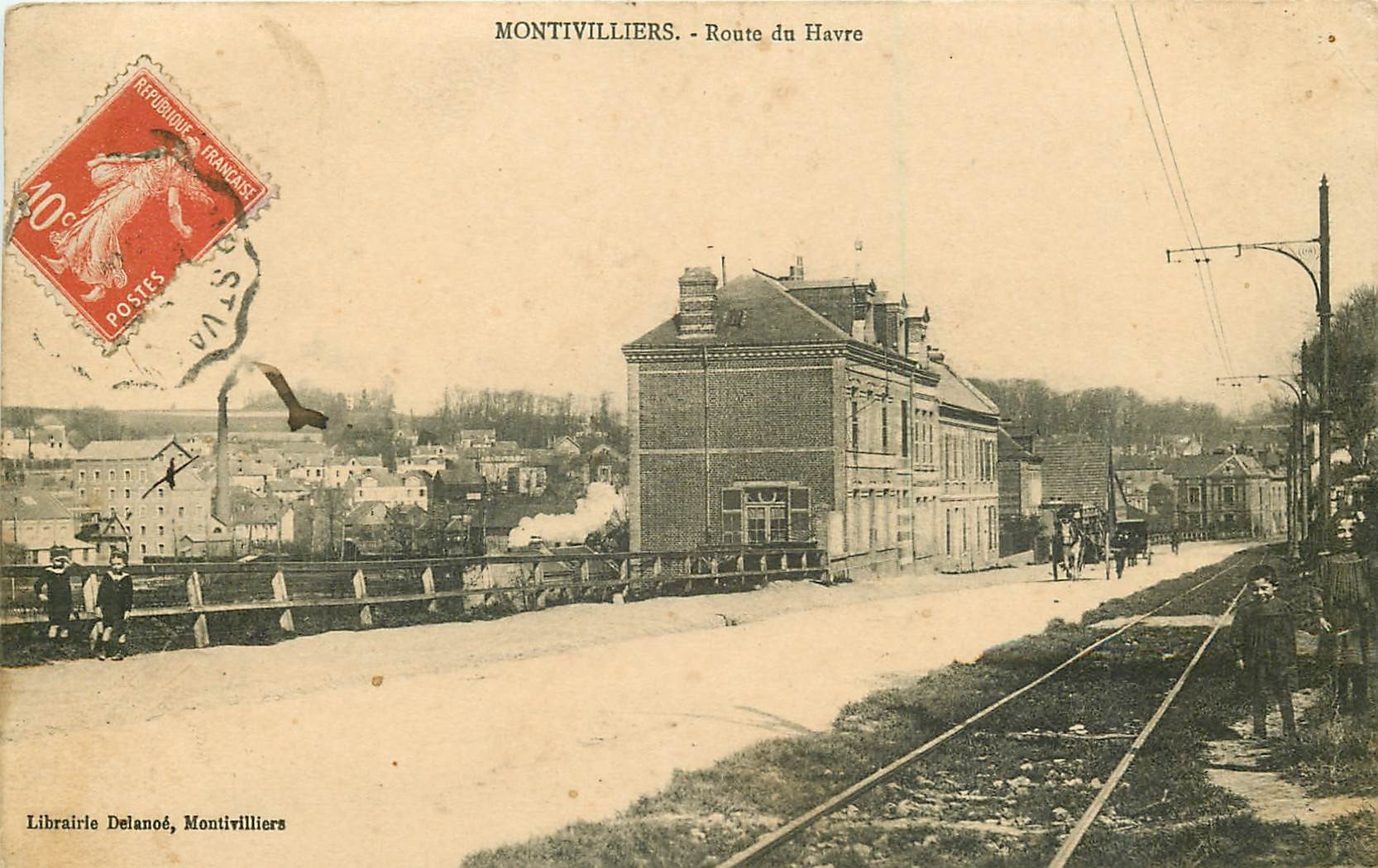 76 MONTIVILLIERS. Route du Havre