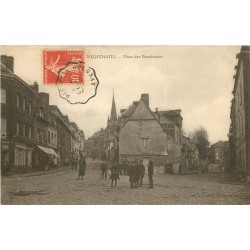 76 NEUFCHATEL EN BRAY. Café du Siècle Place des Boucheries et grande rue Saint-Pierre 1907