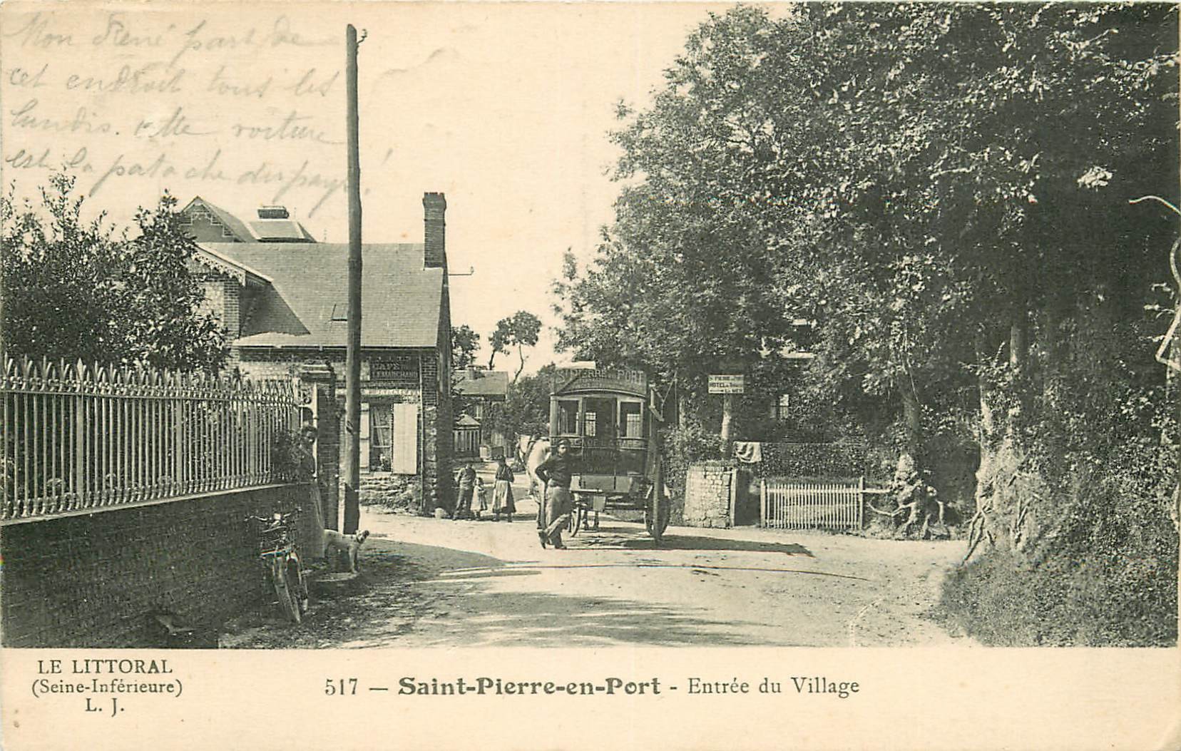 76 SAINT-PIERRE-EN-PORT. Attelage de l'Hôtel à l'Entrée du Village 1913 et Café Lemarchand