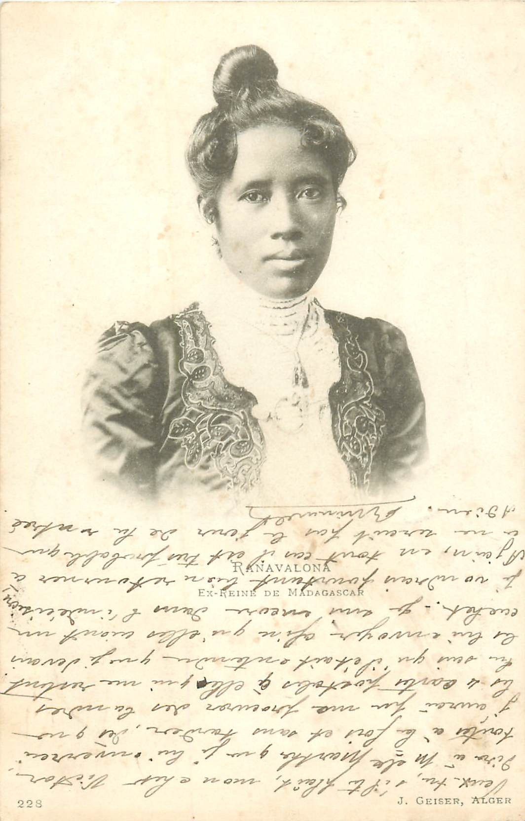 MADAGASCAR. Sa Majesté Ranavalona ex Reine 1902