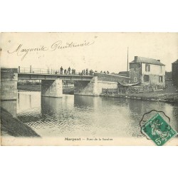 59 MARPENT. Pont sur la Meuse animation 1911